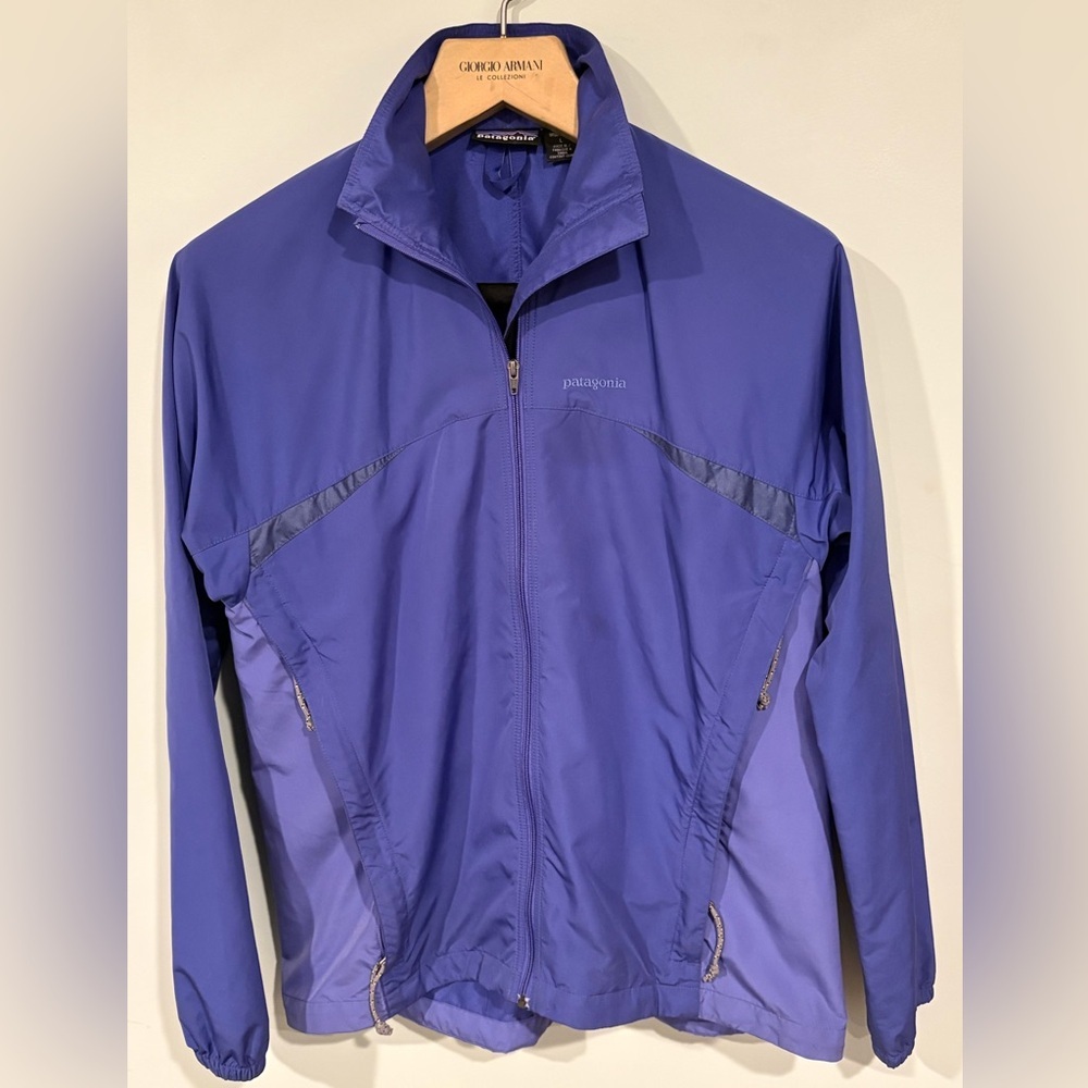 Patagonia Women’s Integral Windbreaker Jacket - Picture 2 of 8